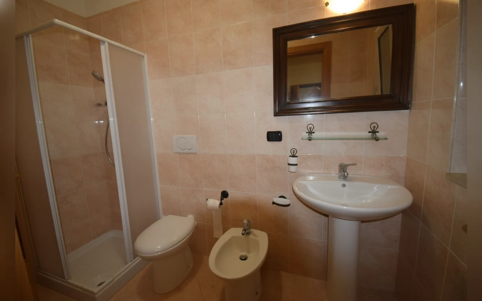 Bagno privato — Villa Mema, Bisceglie (Puglia) (foto 16)